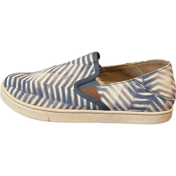 OLUKAI PEHUEA PA'I Hawaiian Brand Canvas Slip On Shoe Blue White 9.5 EUR 39.5 - Picture 3 of 8